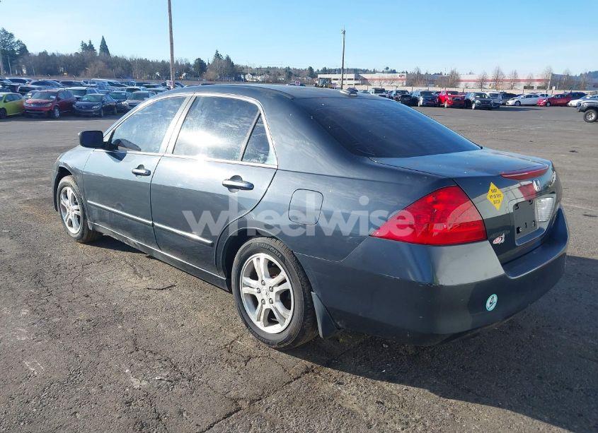 Photo 3 of 2006 Honda Accord 2.4 EX (VIN 1HGCM568X6A060352)