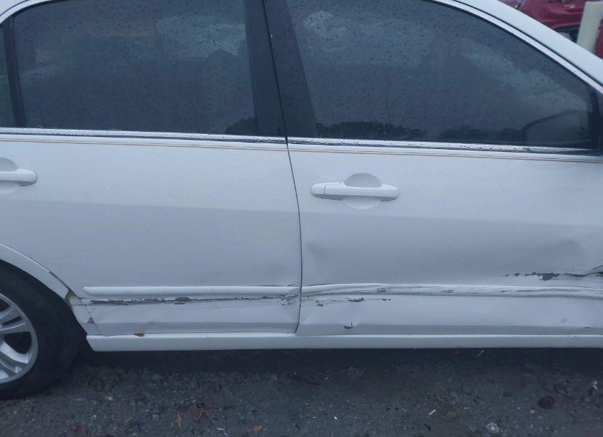 Photo 17 of 2006 Honda Accord 2.4 EX (VIN 1HGCM568X6A140816)