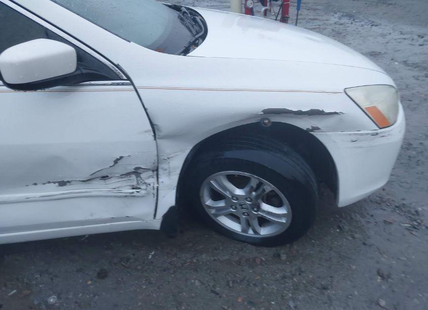 Photo 6 of 2006 Honda Accord 2.4 EX (VIN 1HGCM568X6A140816)