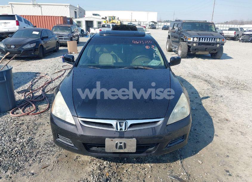 Photo 6 of 2007 Honda Accord 2.4 EX (VIN 1HGCM568X7A032729)