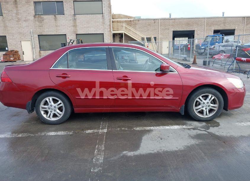 Photo 13 of 2007 Honda Accord 2.4 EX (VIN 1HGCM568X7A118932)