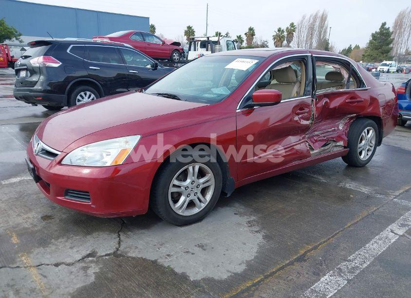 Photo 2 of 2007 Honda Accord 2.4 EX (VIN 1HGCM568X7A118932)