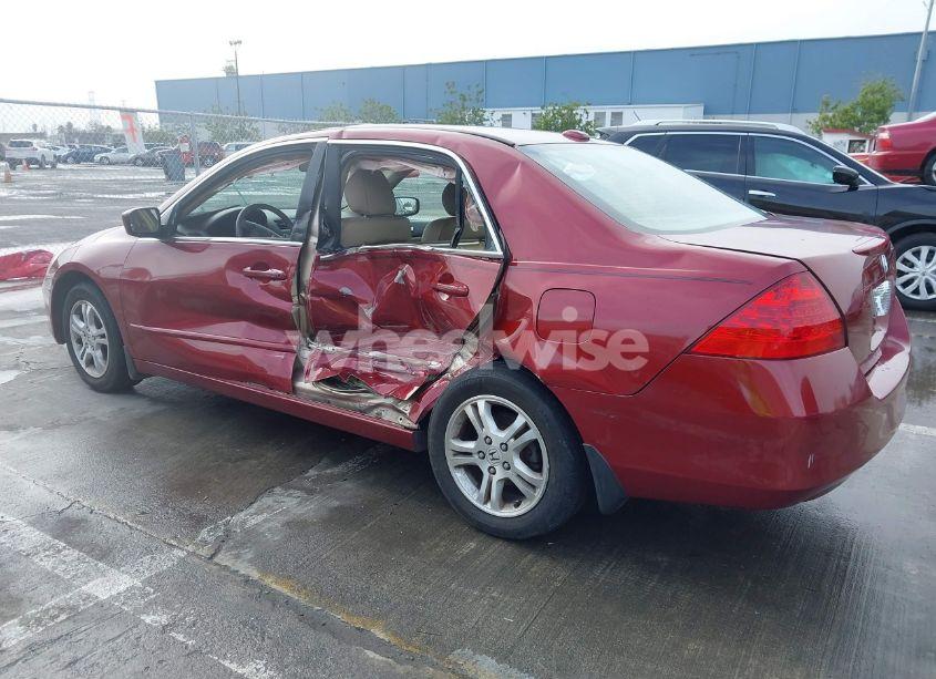 Photo 3 of 2007 Honda Accord 2.4 EX (VIN 1HGCM568X7A118932)