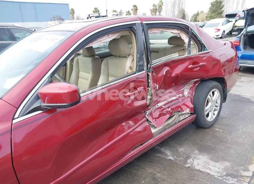 Photo 6 of 2007 Honda Accord 2.4 EX (VIN 1HGCM568X7A118932)