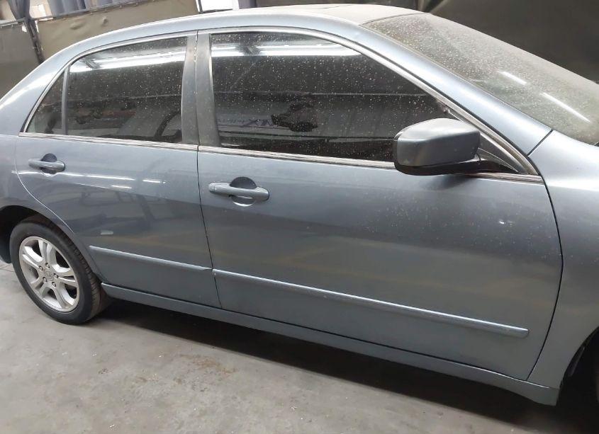 Photo 14 of 2007 Honda Accord 2.4 EX (VIN 1HGCM568X7A126903)