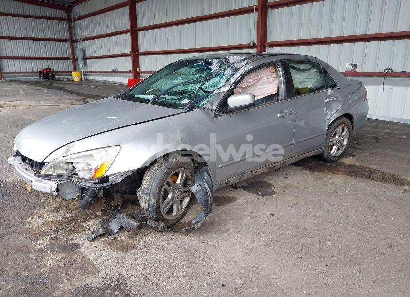 Photo 2 of 2007 Honda Accord 2.4 EX (VIN 1HGCM568X7A137061)