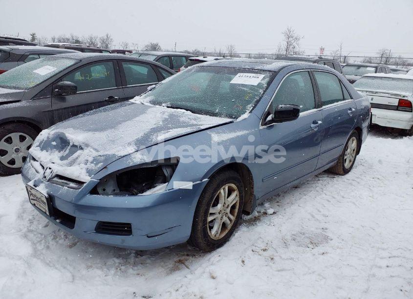 Photo 2 of 2007 Honda Accord 2.4 EX (VIN 1HGCM568X7A150876)