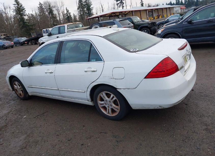 Photo 3 of 2007 Honda Accord 2.4 EX (VIN 1HGCM568X7A201504)