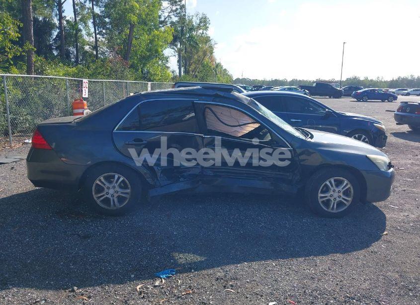 Photo 12 of 2007 Honda Accord 2.4 EX (VIN 1HGCM568X7A220568)