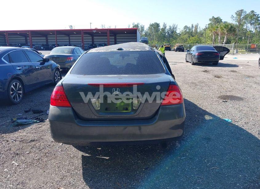 Photo 15 of 2007 Honda Accord 2.4 EX (VIN 1HGCM568X7A220568)