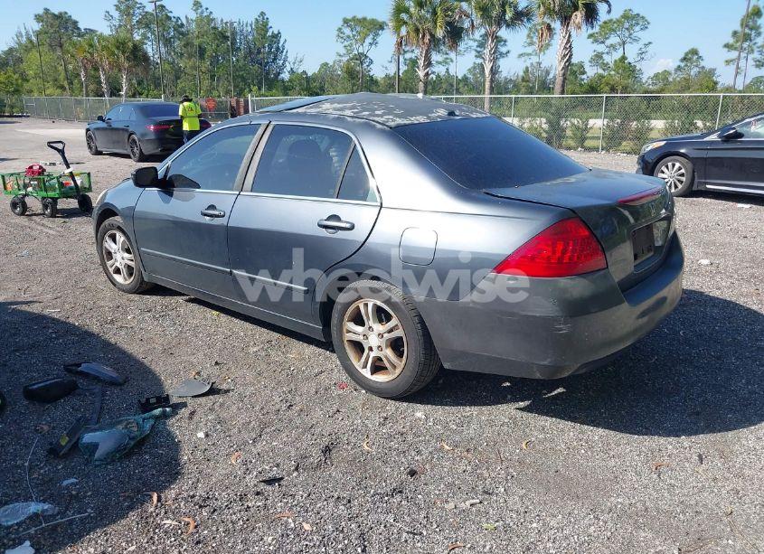 Photo 3 of 2007 Honda Accord 2.4 EX (VIN 1HGCM568X7A220568)