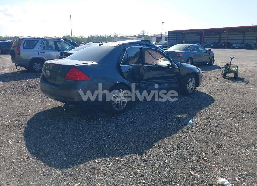 Photo 4 of 2007 Honda Accord 2.4 EX (VIN 1HGCM568X7A220568)