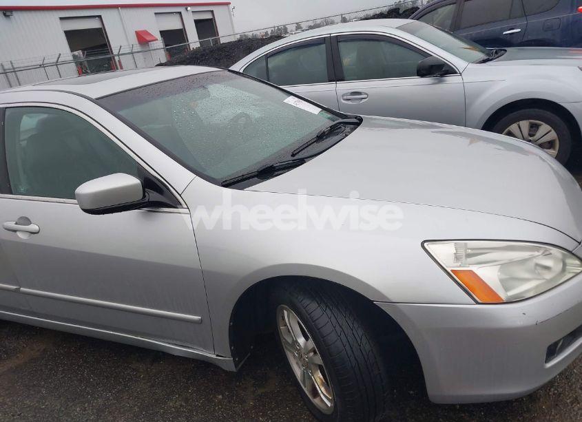 Photo 16 of 2007 Honda Accord 2.4 EX (VIN 1HGCM568X7A225222)