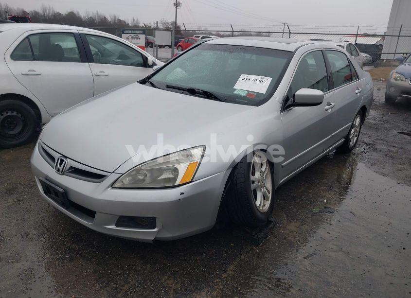 Photo 2 of 2007 Honda Accord 2.4 EX (VIN 1HGCM568X7A225222)