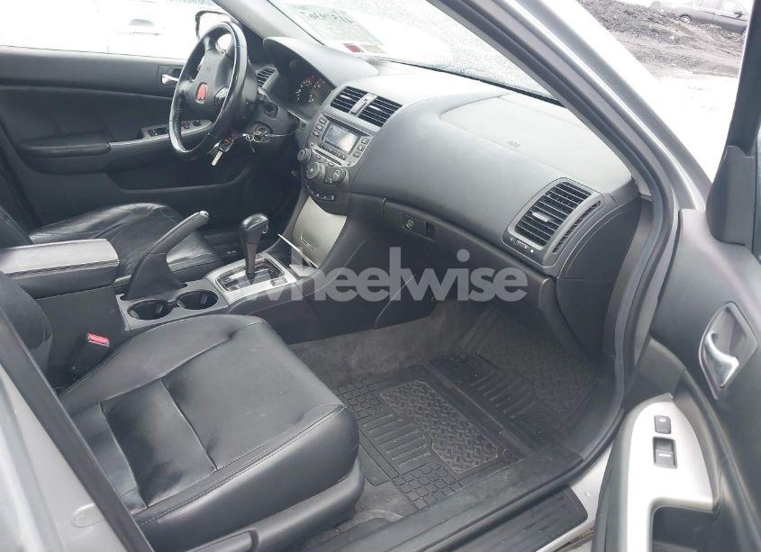 Photo 5 of 2007 Honda Accord 2.4 EX (VIN 1HGCM568X7A225222)
