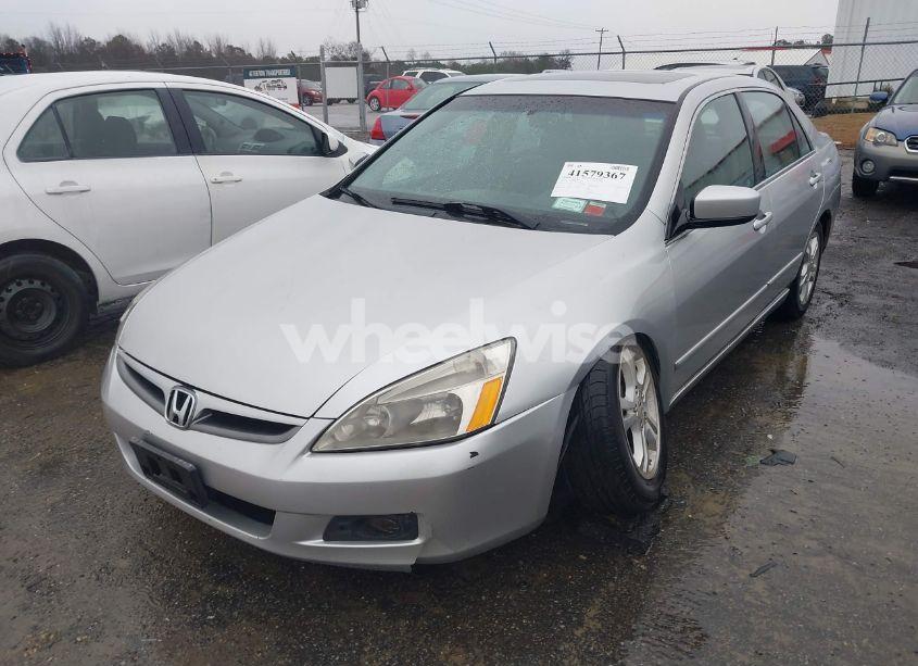 Photo 6 of 2007 Honda Accord 2.4 EX (VIN 1HGCM568X7A225222)