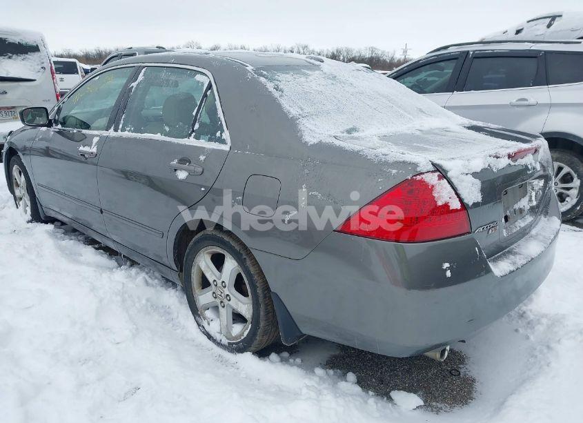 Photo 3 of 2006 Honda Accord 3.0 EX (VIN 1HGCM65526A021204)