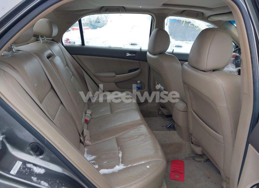 Photo 8 of 2006 Honda Accord 3.0 EX (VIN 1HGCM65526A021204)