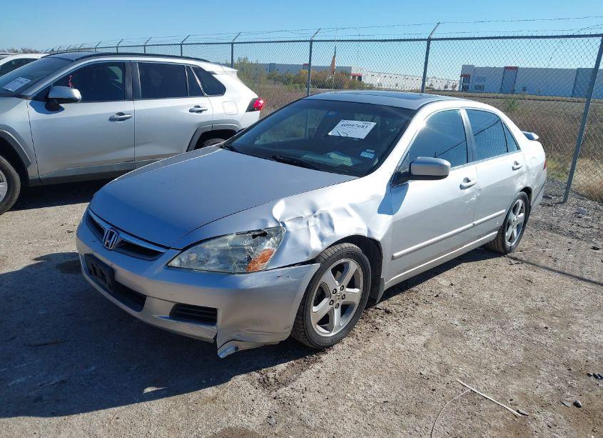 Photo 2 of 2007 Honda Accord 3.0 EX (VIN 1HGCM65567A092259)