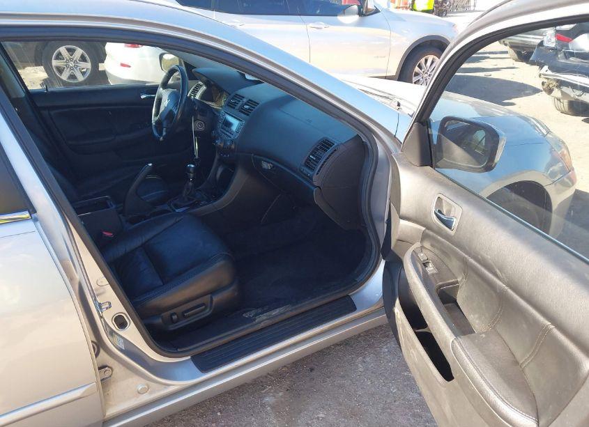 Photo 5 of 2007 Honda Accord 3.0 EX (VIN 1HGCM65567A092259)