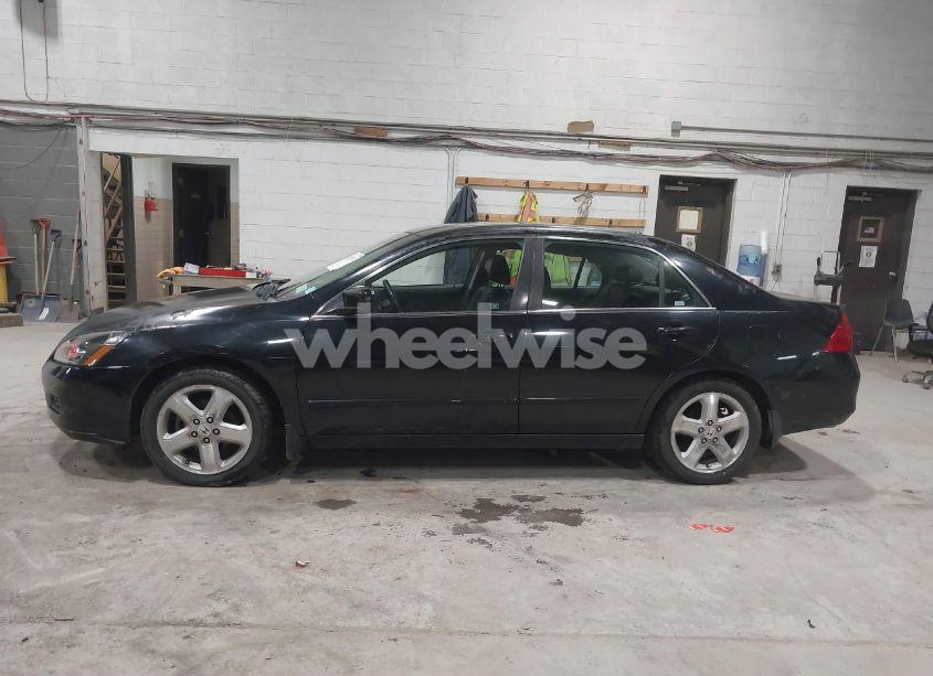 Photo 14 of 2007 Honda Accord 3.0 EX (VIN 1HGCM65807A019396)