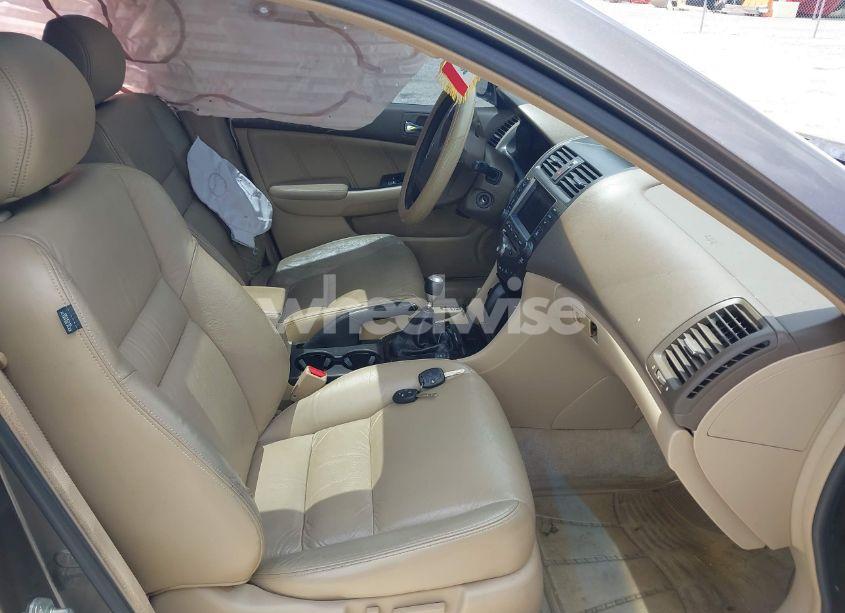 Photo 5 of 2007 Honda Accord 3.0 EX (VIN 1HGCM65877A044148)
