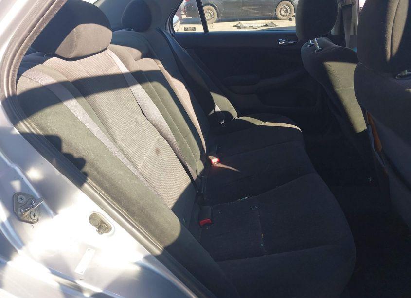 Photo 8 of 2005 Honda Accord 3.0 LX (VIN 1HGCM66305A060305)