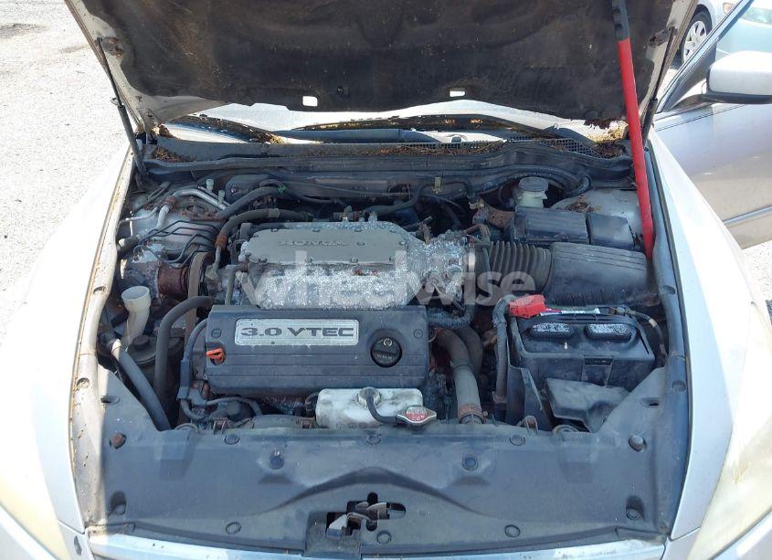 Photo 10 of 2006 Honda Accord 3.0 LX (VIN 1HGCM66306A075971)