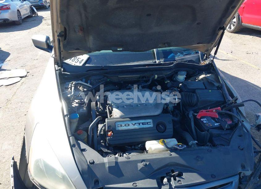 Photo 10 of 2003 Honda Accord 3.0 LX (VIN 1HGCM66313A079684)