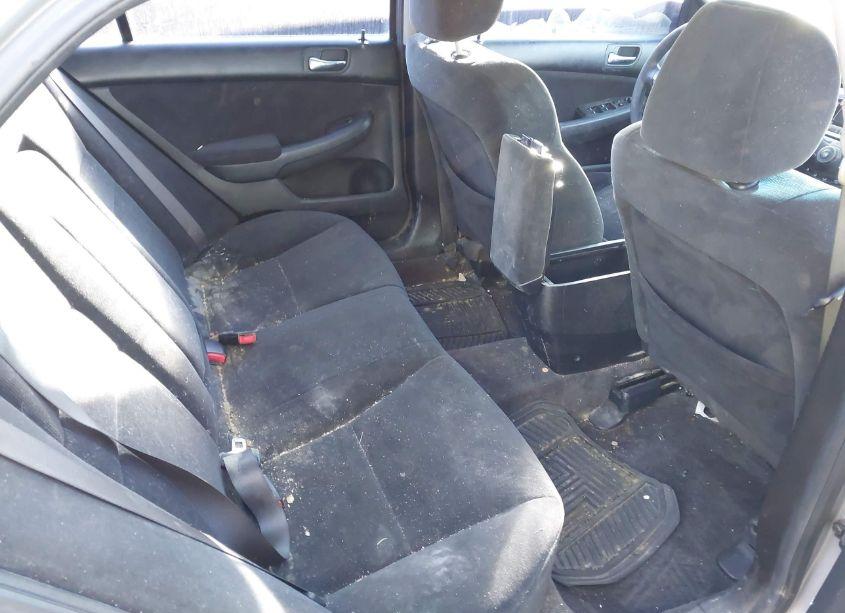 Photo 8 of 2006 Honda Accord 3.0 LX (VIN 1HGCM66316A014323)