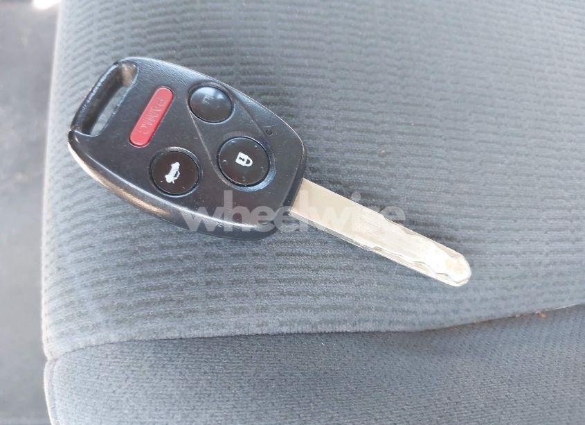 Photo 11 of 2007 Honda Accord 3.0 LX (VIN 1HGCM66317A021905)