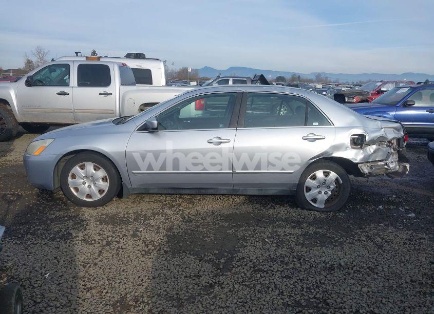 Photo 15 of 2004 Honda Accord 3.0 LX (VIN 1HGCM66324A026509)