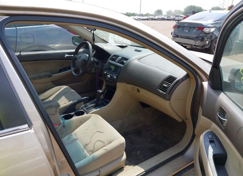 Photo 5 of 2005 Honda Accord 3.0 LX (VIN 1HGCM66325A027127)