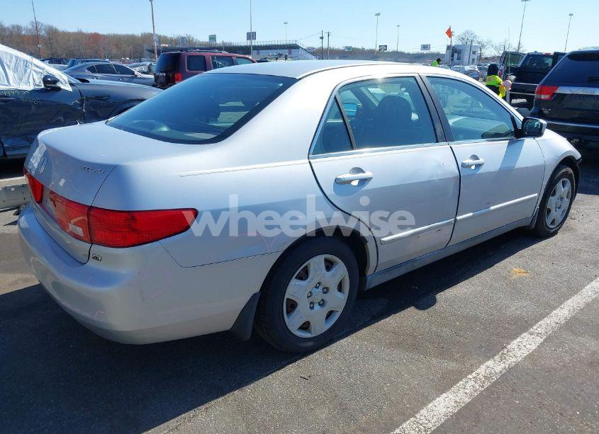 Photo 4 of 2005 Honda Accord 3.0 LX (VIN 1HGCM66325A040041)