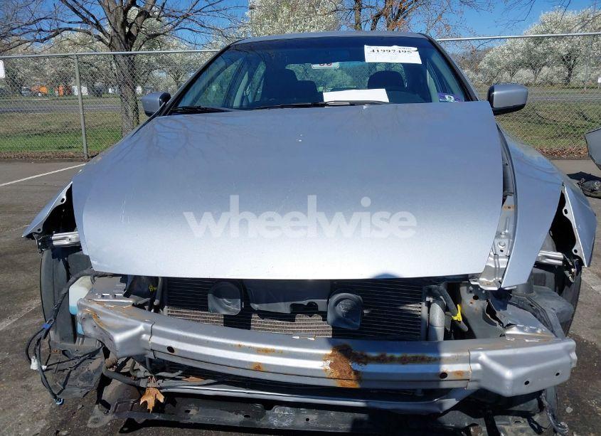 Photo 6 of 2005 Honda Accord 3.0 LX (VIN 1HGCM66325A040041)