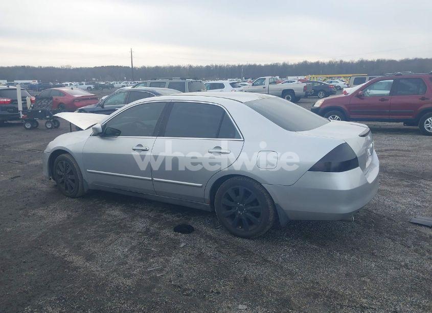 Photo 15 of 2006 Honda Accord 3.0 LX (VIN 1HGCM66326A051574)