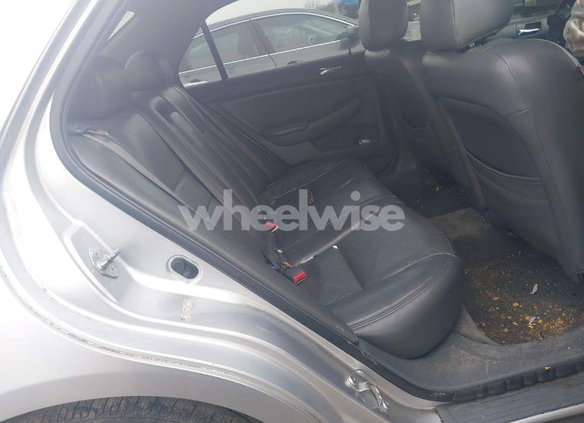 Photo 8 of 2006 Honda Accord 3.0 LX (VIN 1HGCM66326A051574)