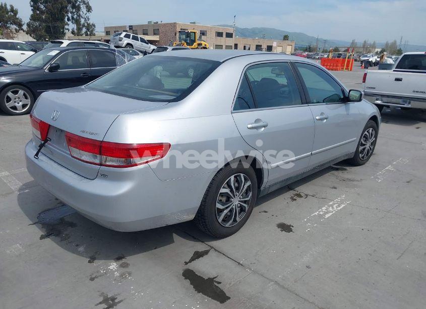 Photo 4 of 2004 Honda Accord 3.0 LX (VIN 1HGCM66334A013834)