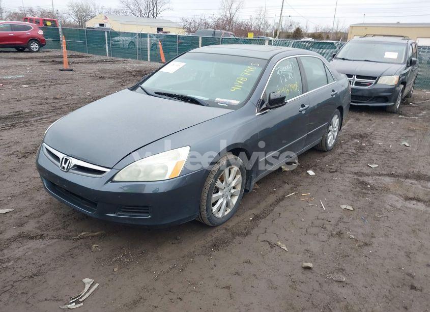 Photo 2 of 2006 Honda Accord 3.0 LX (VIN 1HGCM66336A073373)