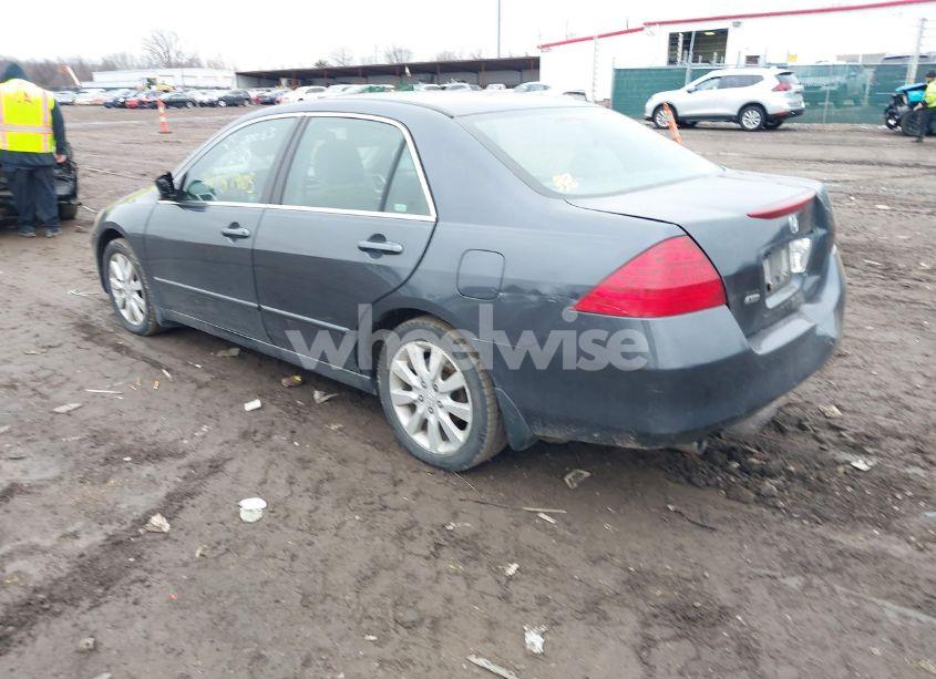 Photo 3 of 2006 Honda Accord 3.0 LX (VIN 1HGCM66336A073373)