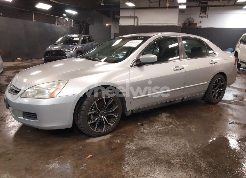 Photo 2 of 2007 Honda Accord 3.0 LX (VIN 1HGCM66337A017368)