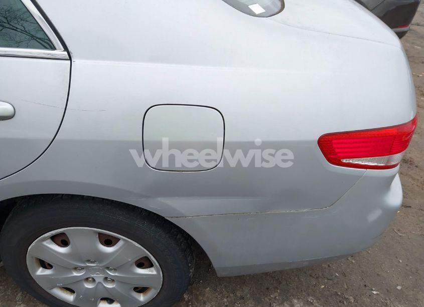 Photo 6 of 2003 Honda Accord 3.0 LX (VIN 1HGCM66343A056125)