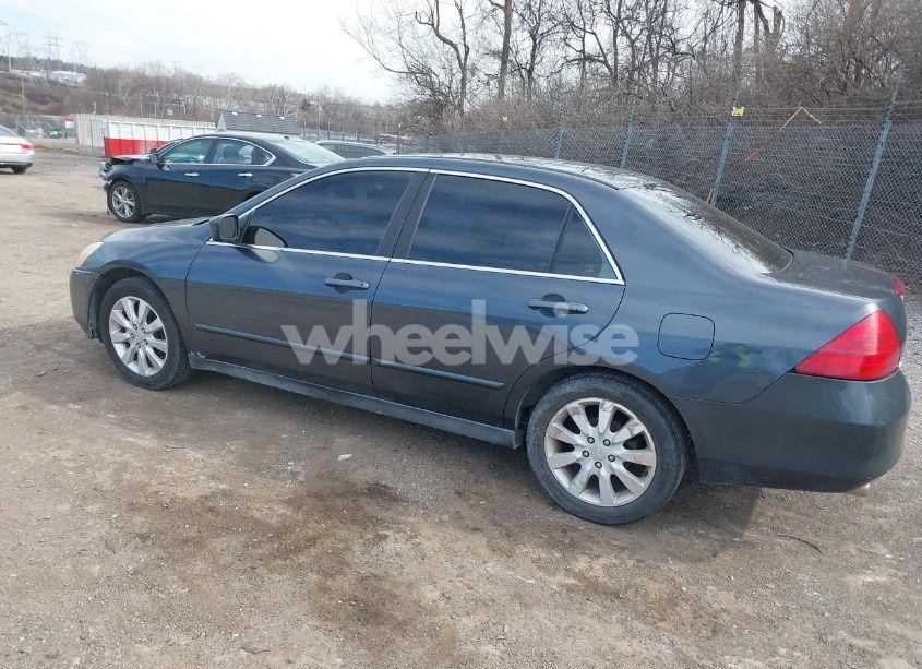 Photo 3 of 2006 Honda Accord 3.0 LX (VIN 1HGCM66346A030001)