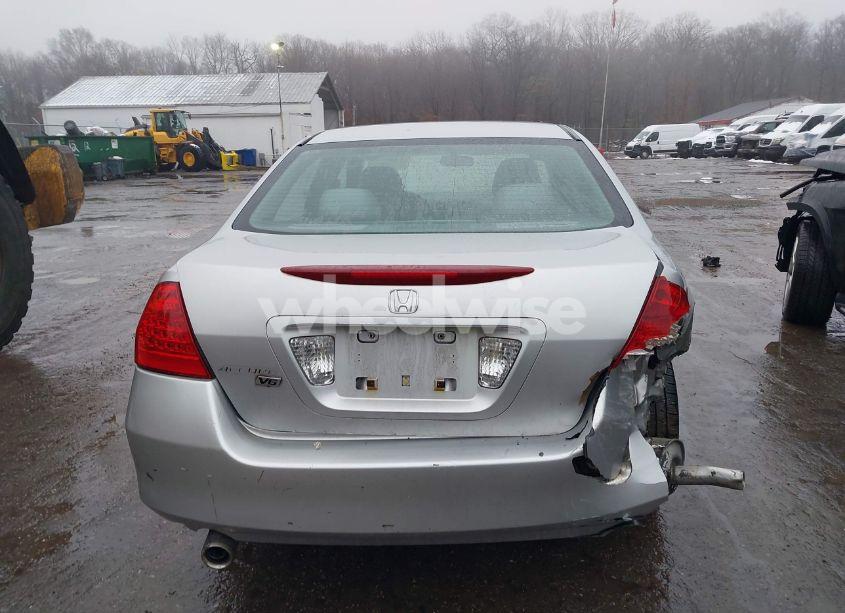 Photo 16 of 2006 Honda Accord 3.0 LX (VIN 1HGCM66346A053617)