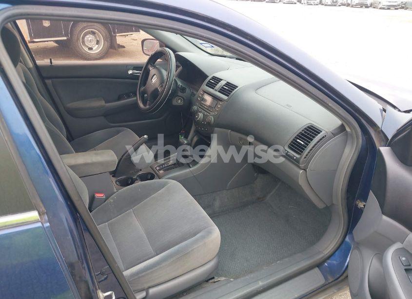 Photo 5 of 2003 Honda Accord 3.0 LX (VIN 1HGCM66353A013204)