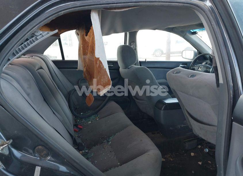 Photo 8 of 2004 Honda Accord 3.0 LX (VIN 1HGCM66354A059567)