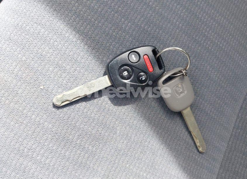 Photo 11 of 2004 Honda Accord 3.0 LX (VIN 1HGCM66364A061389)