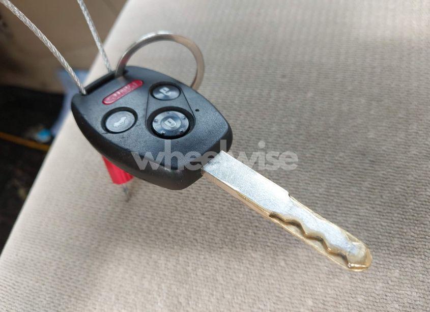 Photo 11 of 2004 Honda Accord 3.0 LX (VIN 1HGCM66364A102992)