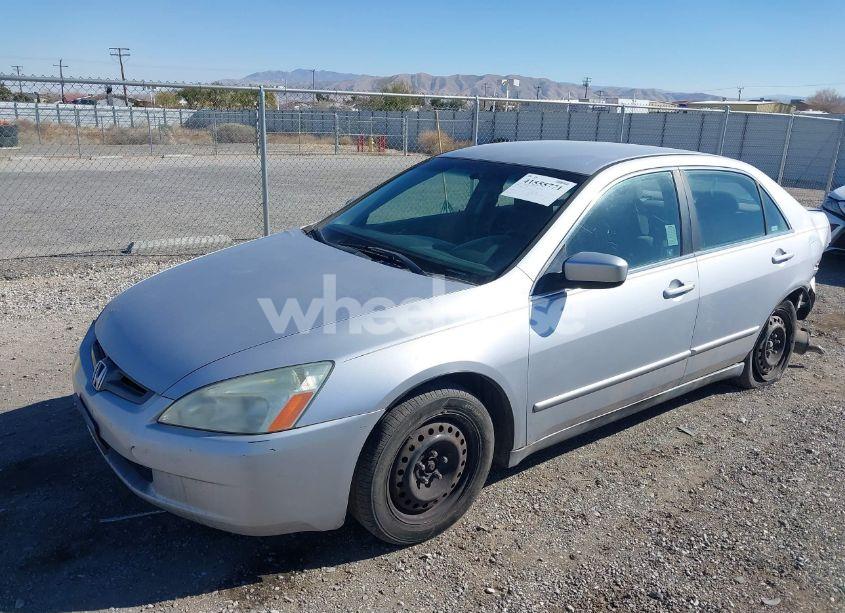 Photo 2 of 2005 Honda Accord 3.0 LX (VIN 1HGCM66365A005292)