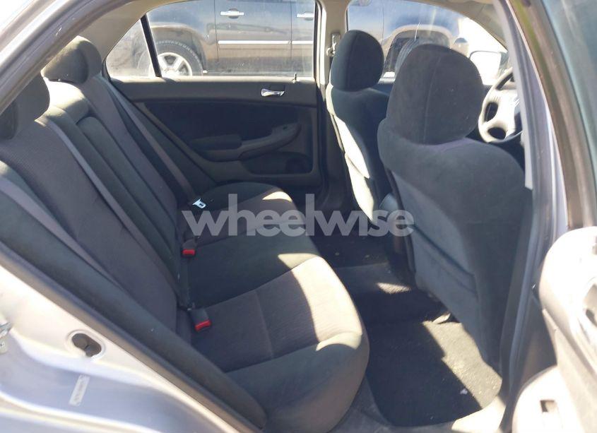 Photo 8 of 2005 Honda Accord 3.0 LX (VIN 1HGCM66365A005292)